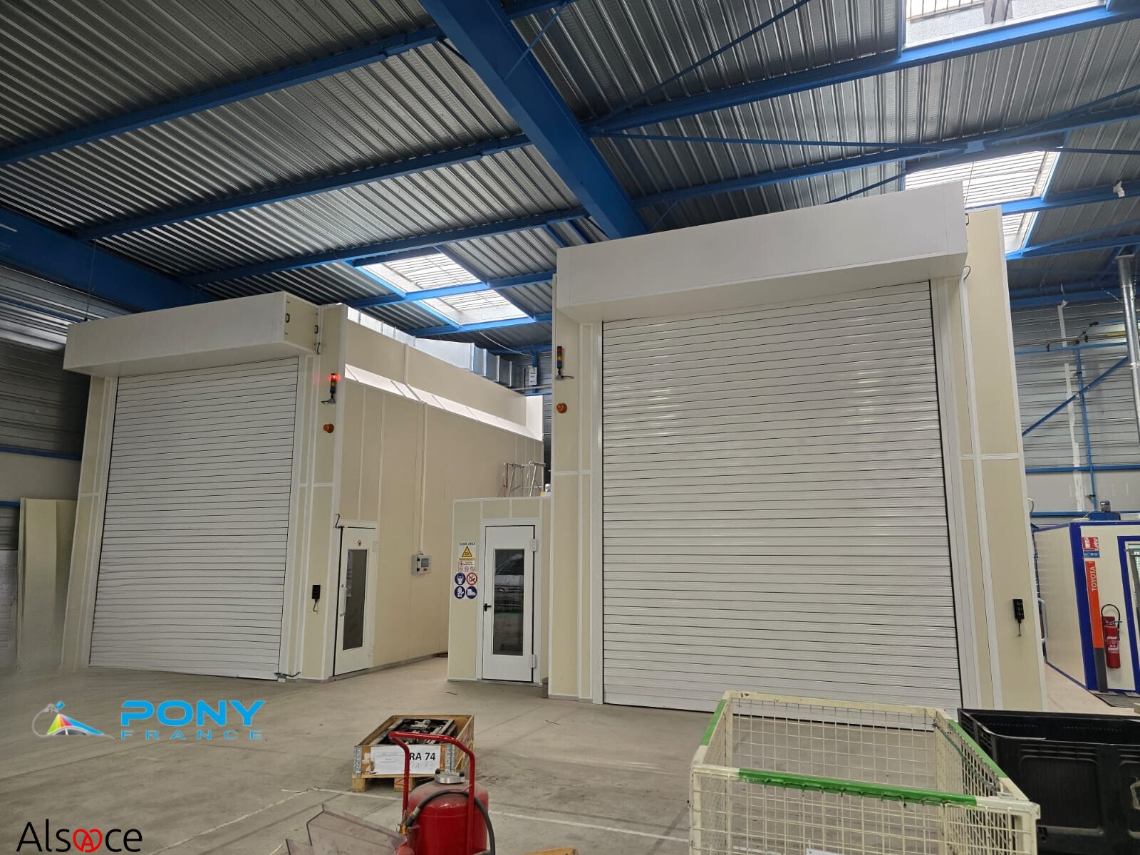 Cabine de peinture Pony france